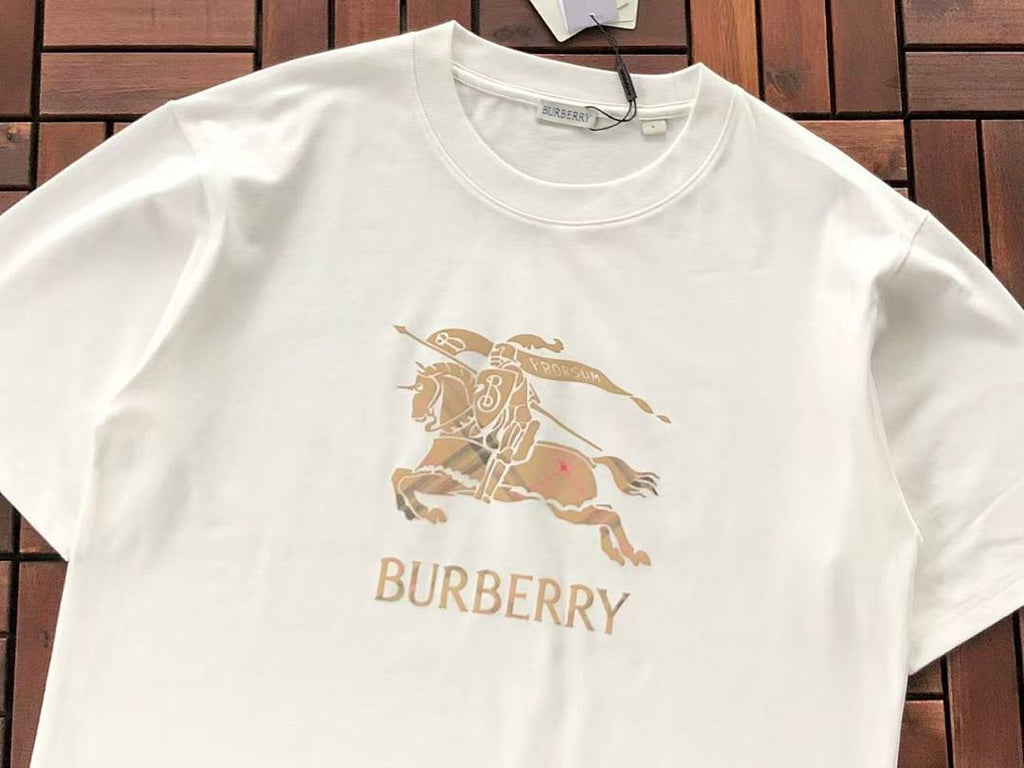 Burberry T-Shirt
