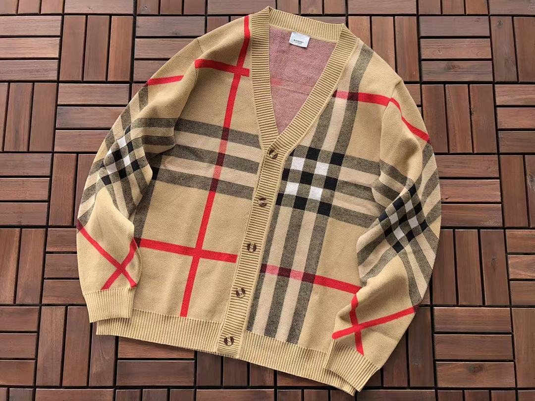 Burberry SWEATER