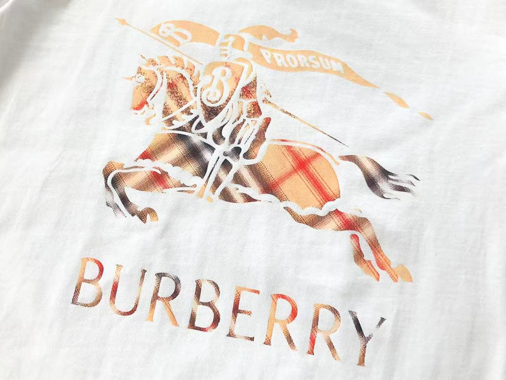 Burberry T-Shirt