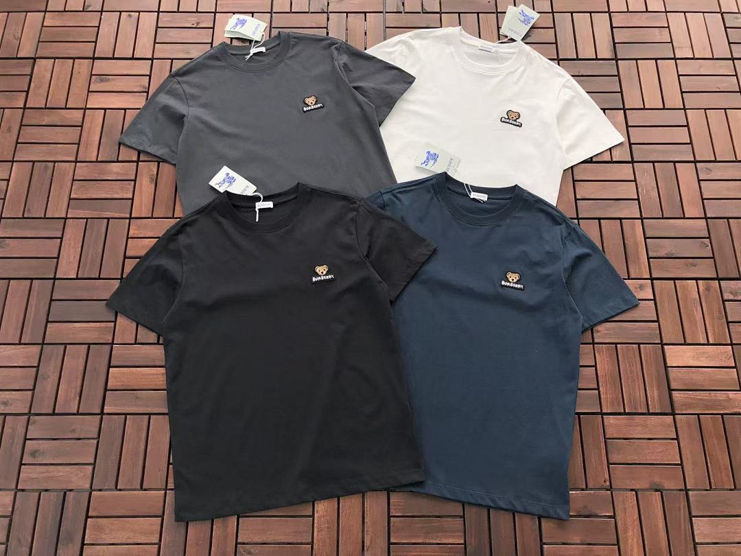 Burberry T-SHIRT