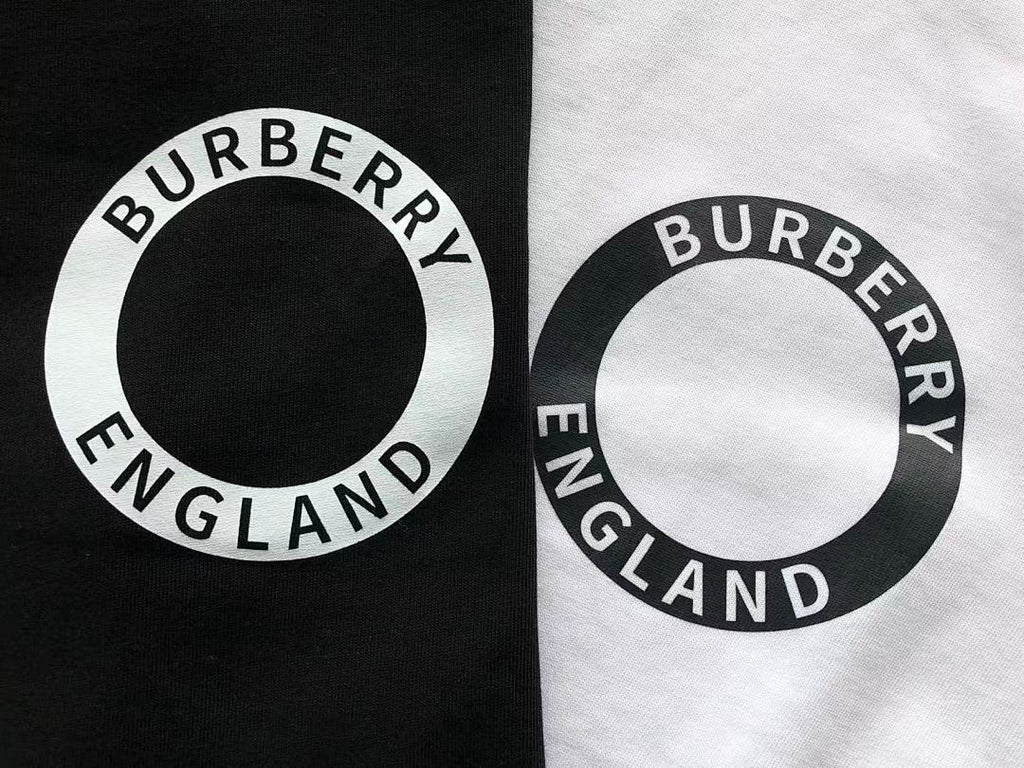 Burberry T-SHIRT