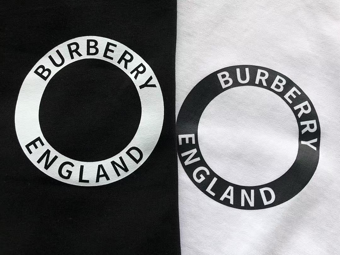 Burberry T-SHIRT