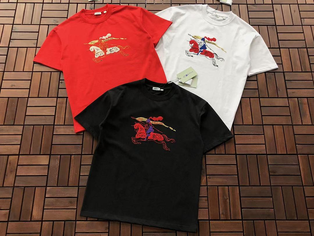 Burberry T-SHIRT