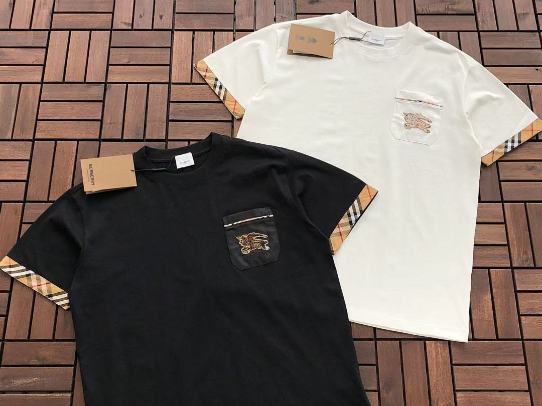 Burberry T-SHIRT