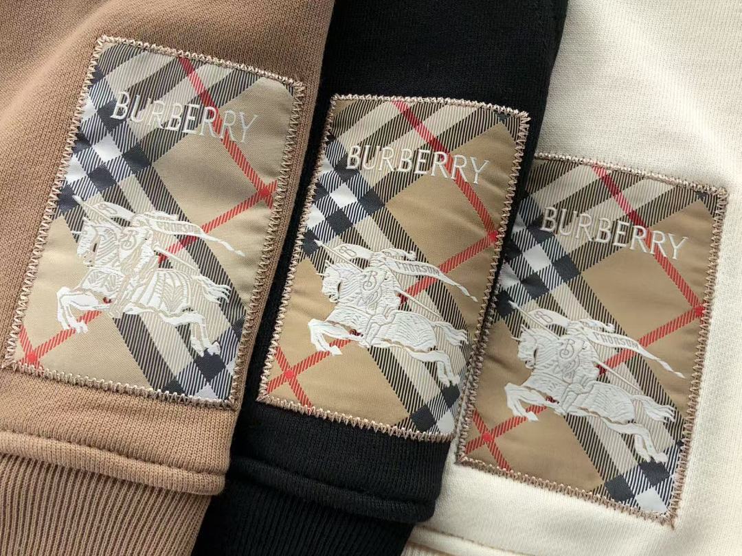 Burberry HOODIE