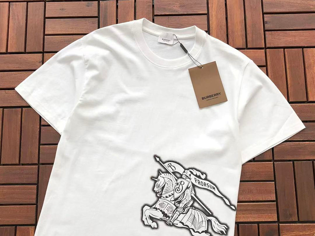 Burberry T-SHIRT