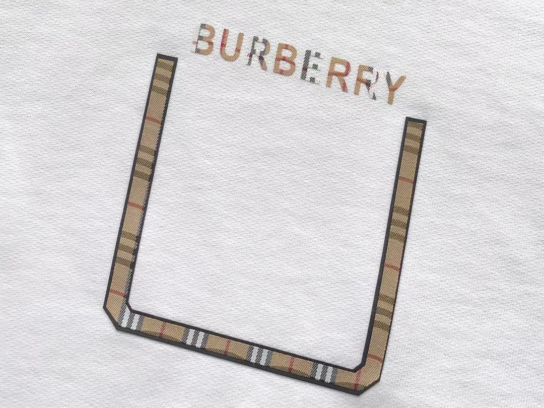 Burberry SWEATER