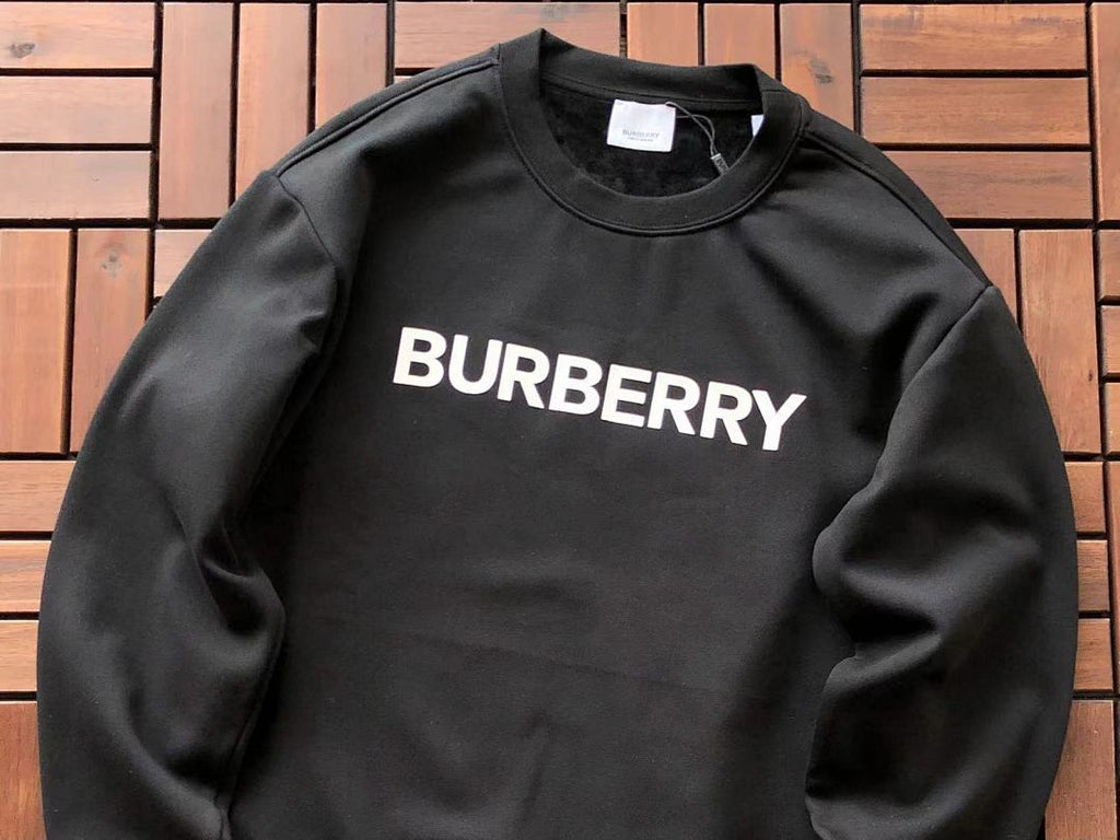 Burberry SWEATER