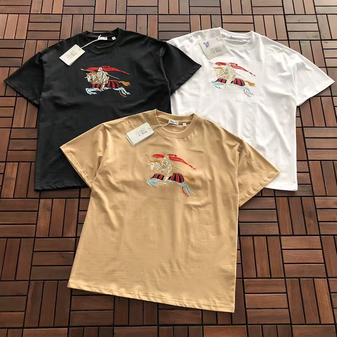 Burberry T-SHIRT
