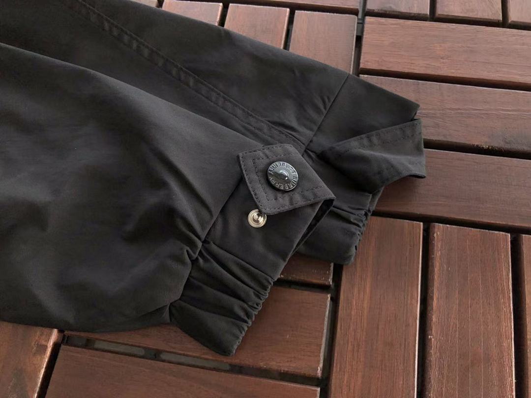 Burberry JACKET