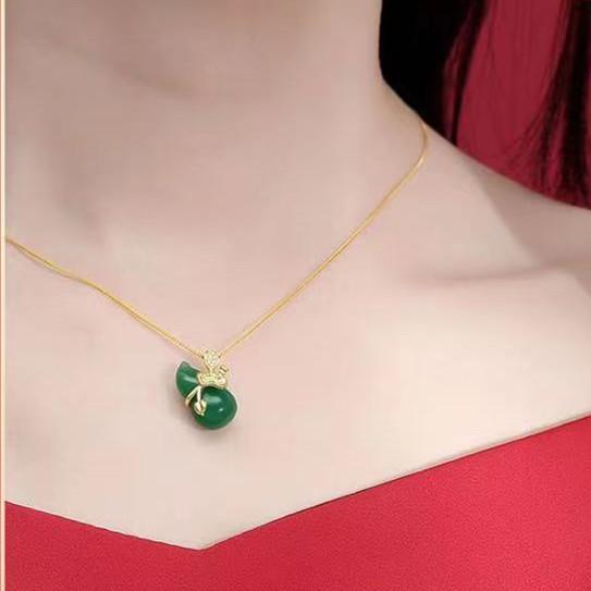 Hetian White Jade Hulou Lotus Leaf Pendant Necklace