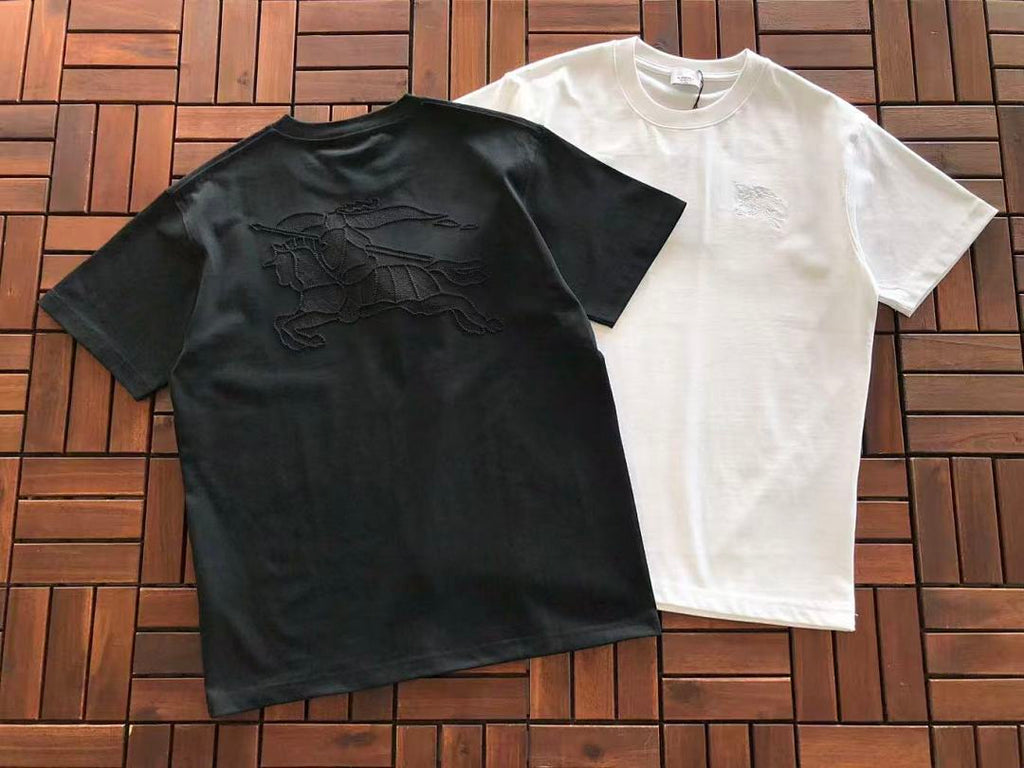 Burberry T-SHIRT