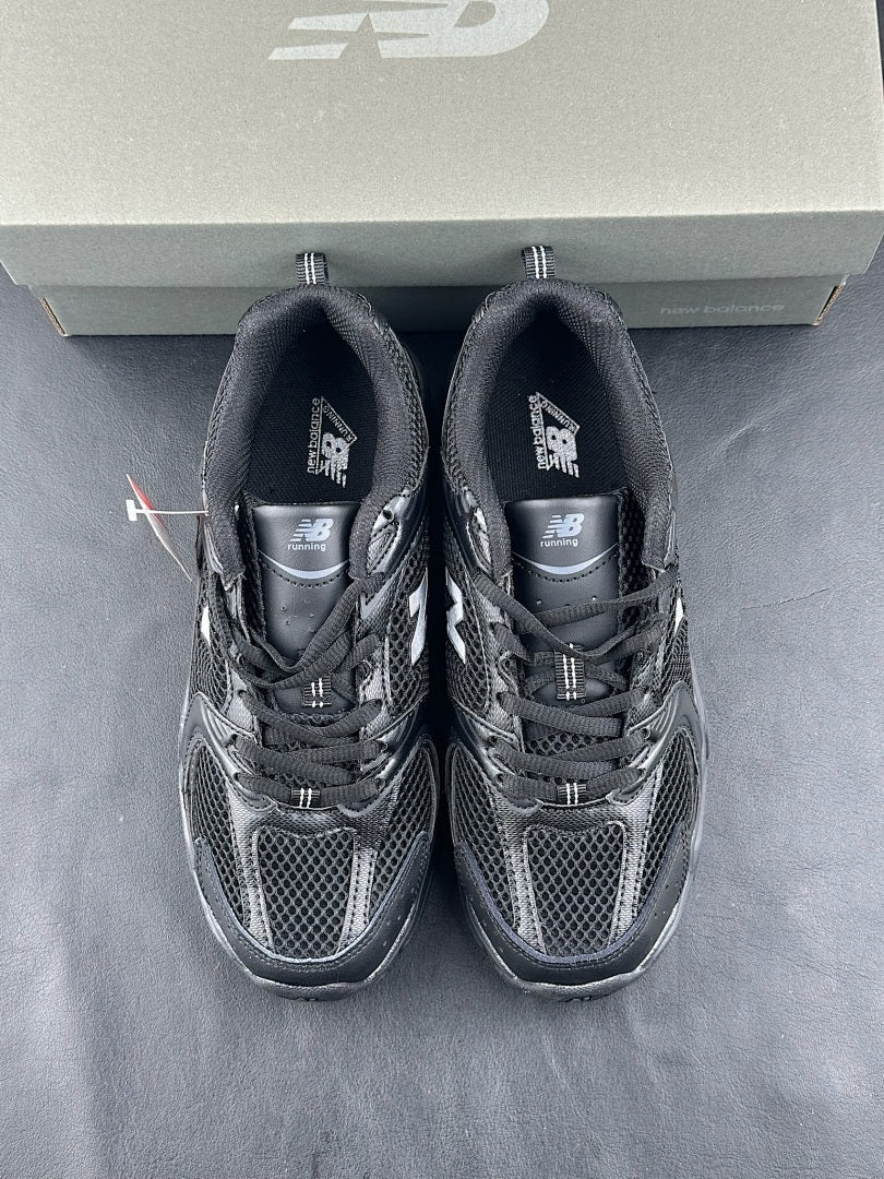 New Balance 530 Sneakers