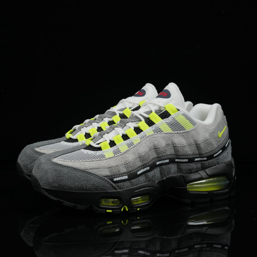 UNDEFEATED x Nike Air Max 95 Grey Volt
