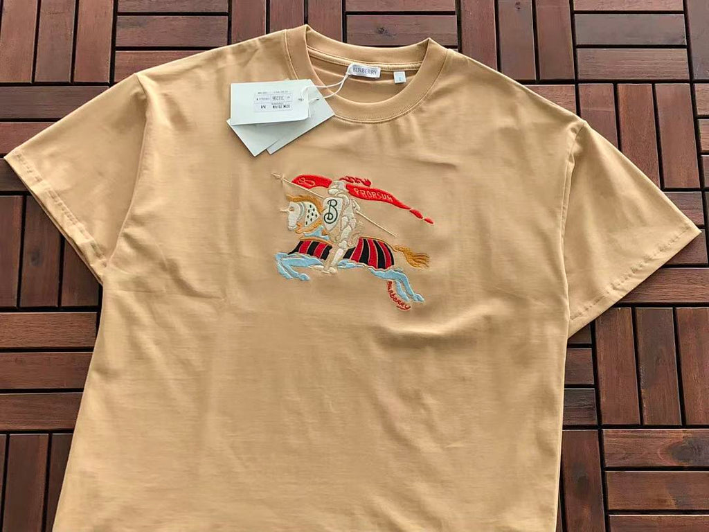 Burberry T-SHIRT