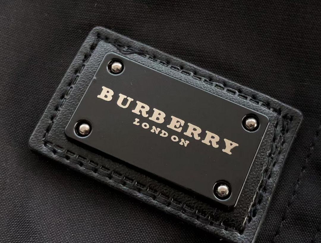 Burberry JACKET