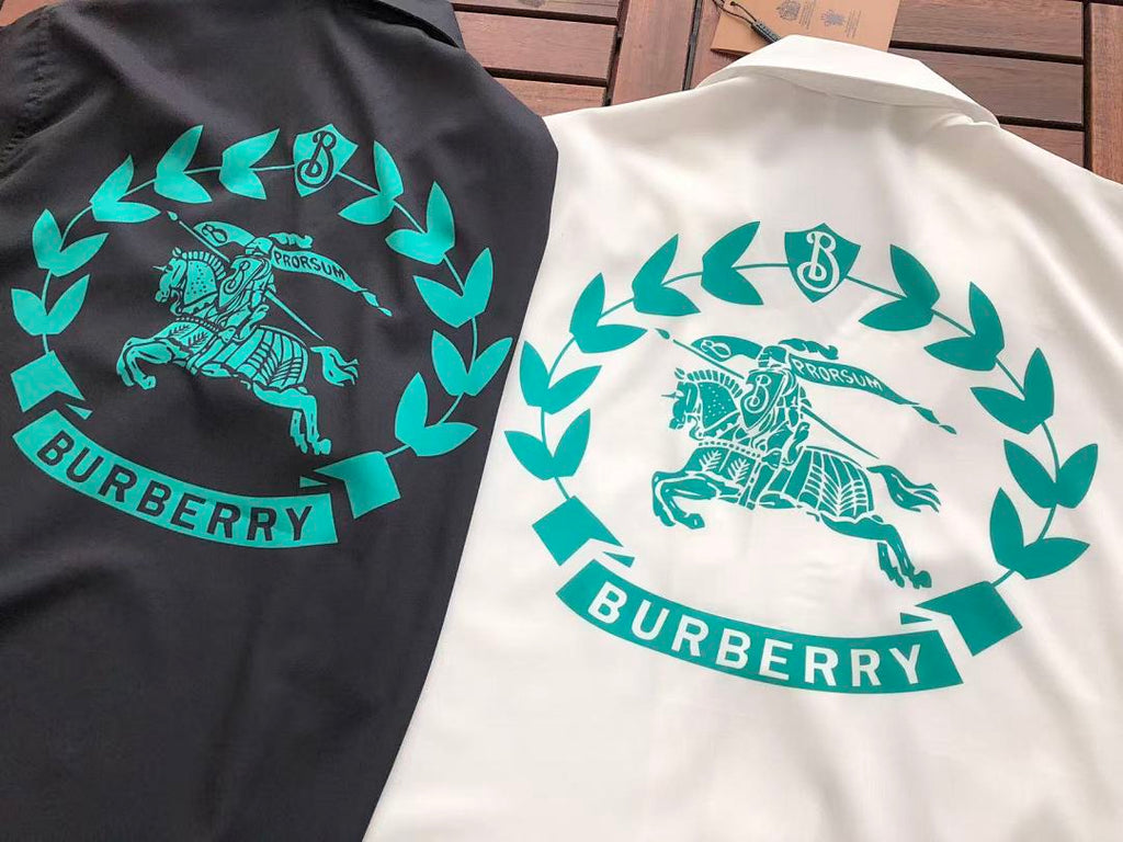 Burberry T-SHIRT