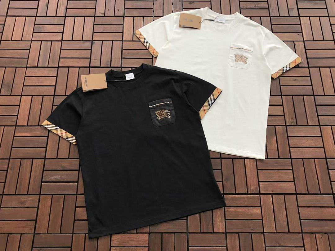 Burberry T-SHIRT
