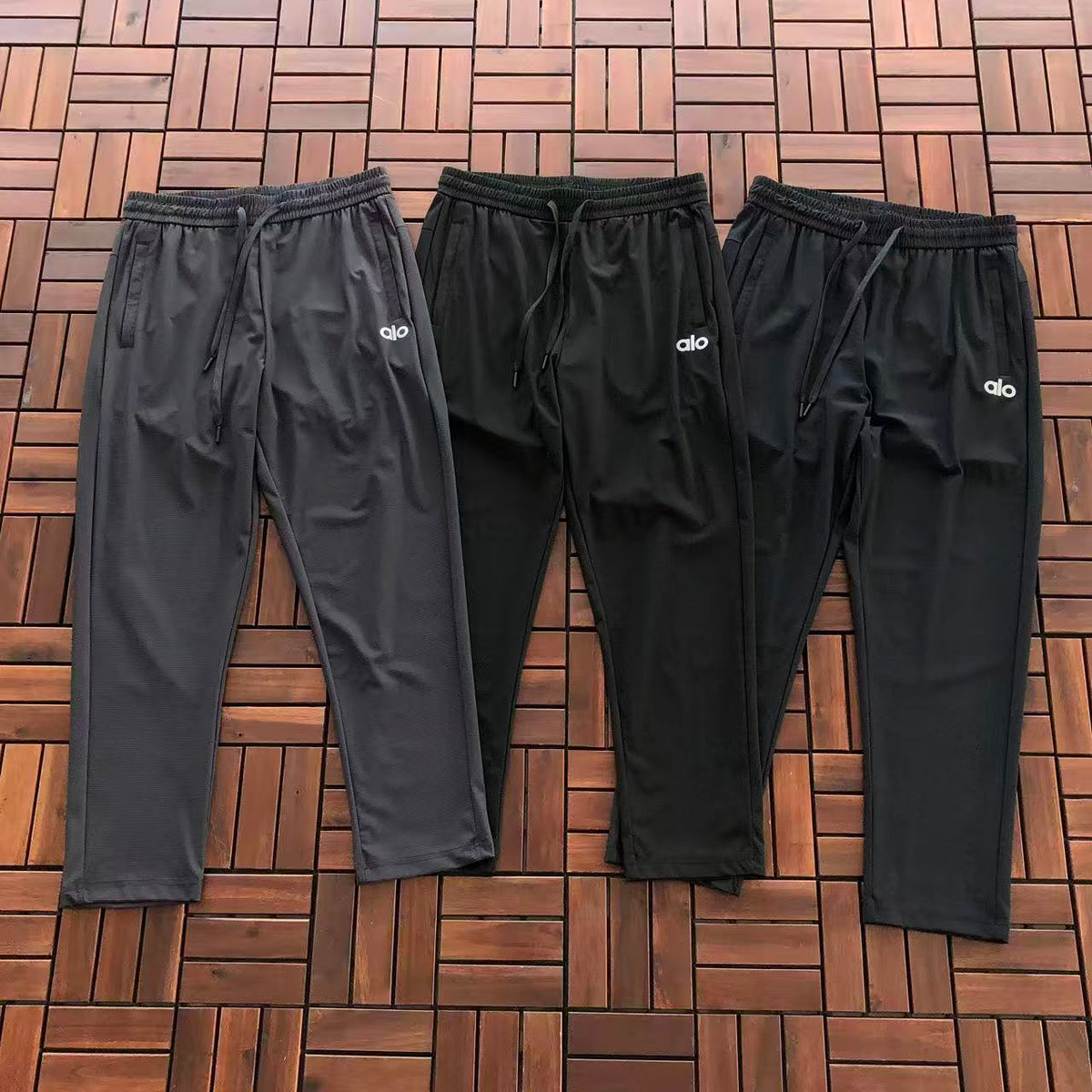 Alo Yoga Trousers