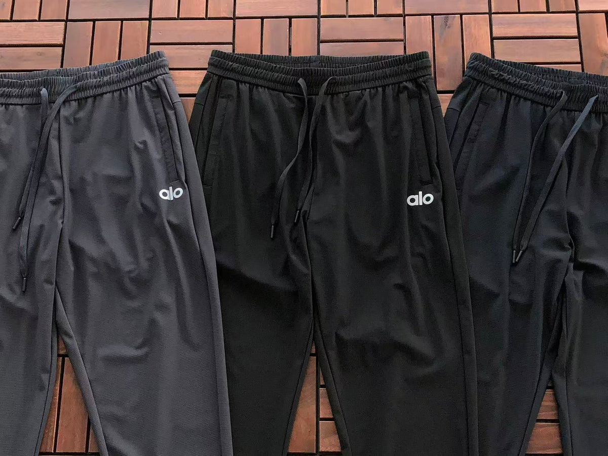 Alo Yoga Trousers