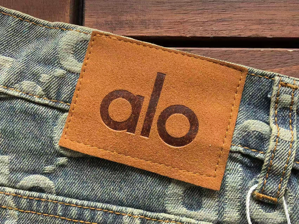 Alo Yoga Jacket & Pants Set