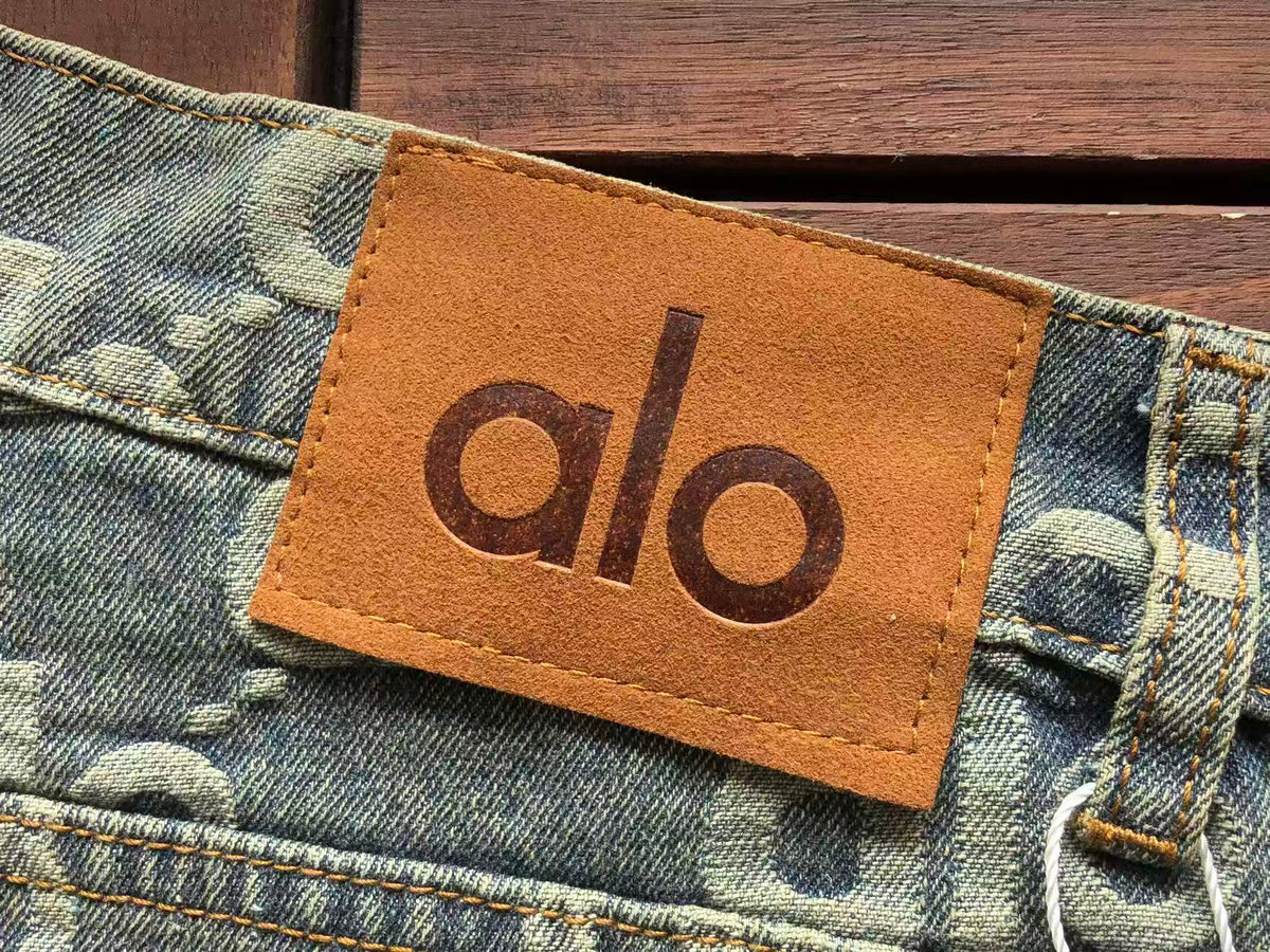 Alo Yoga Jacket & Pants Set