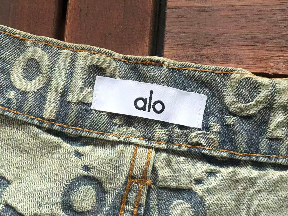 Alo Yoga Jacket & Pants Set