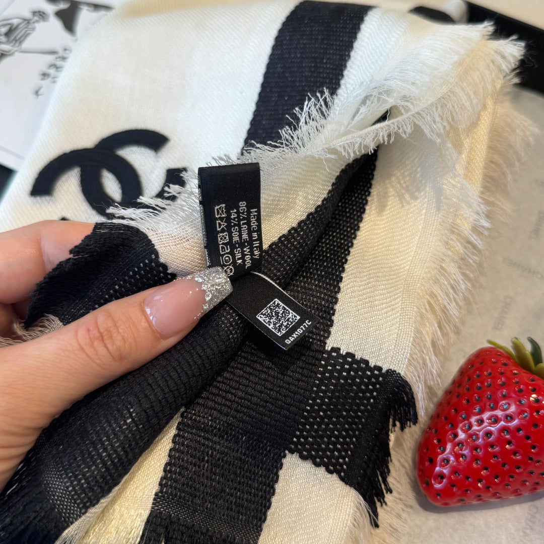 CC 26s Scarf 140 In Cashmere 444825