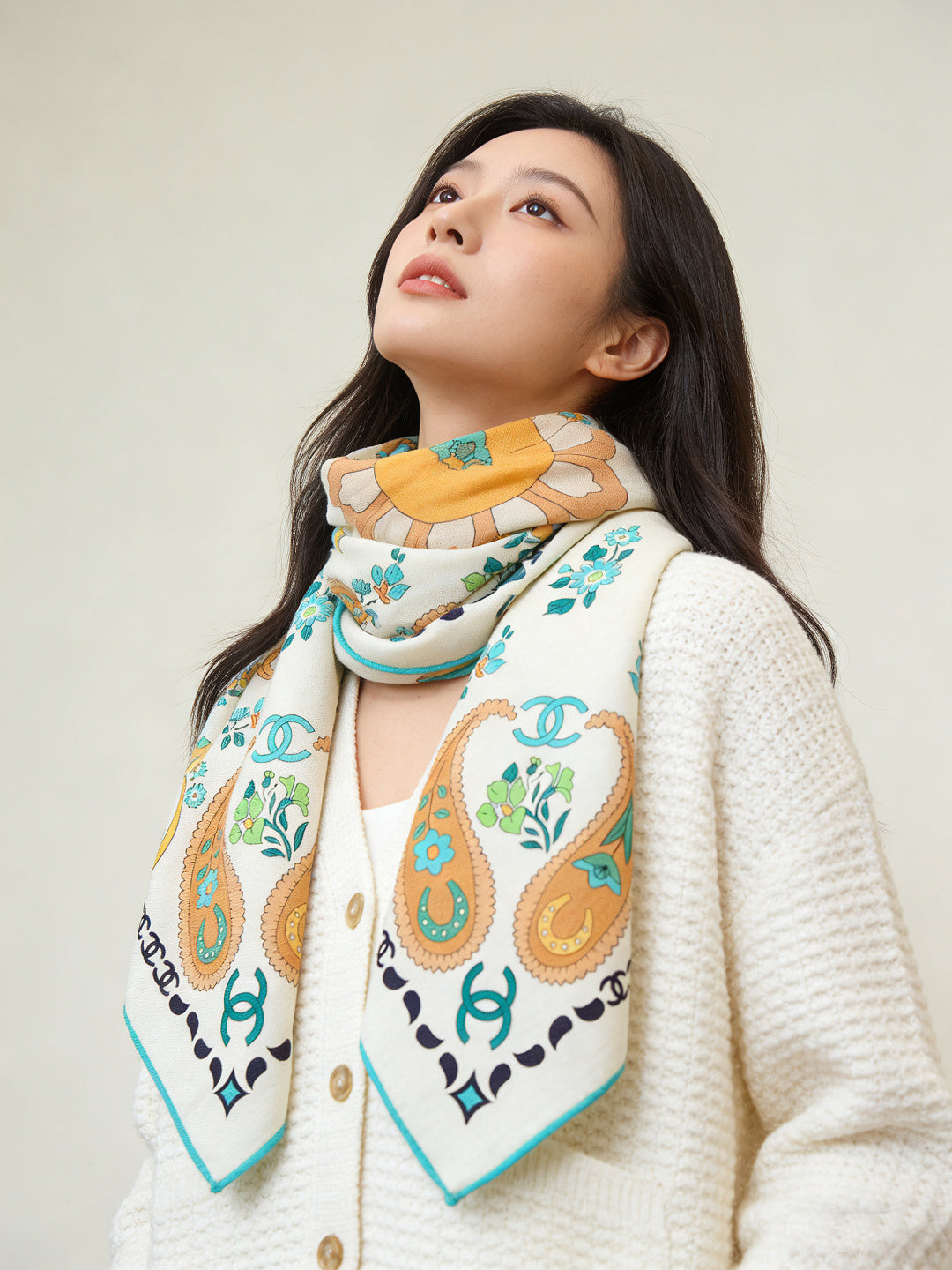 CC Double-Sided Scarf 135cm Cream Multicolor Mulberry Silk Cashmere 153171