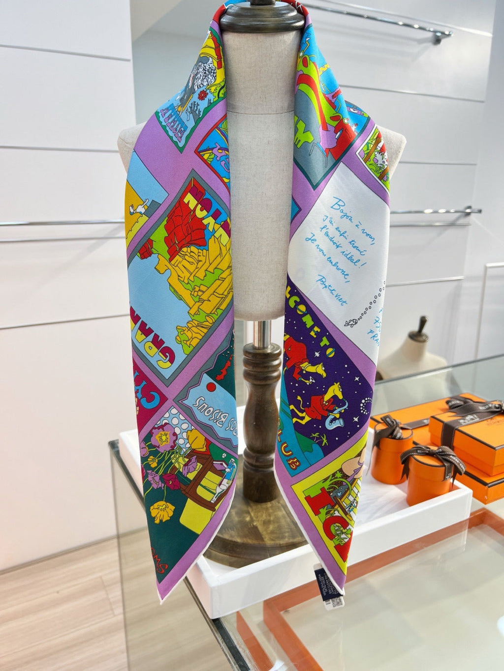 Hermes 26s Printed Square Scarf 88 In Silk 309943