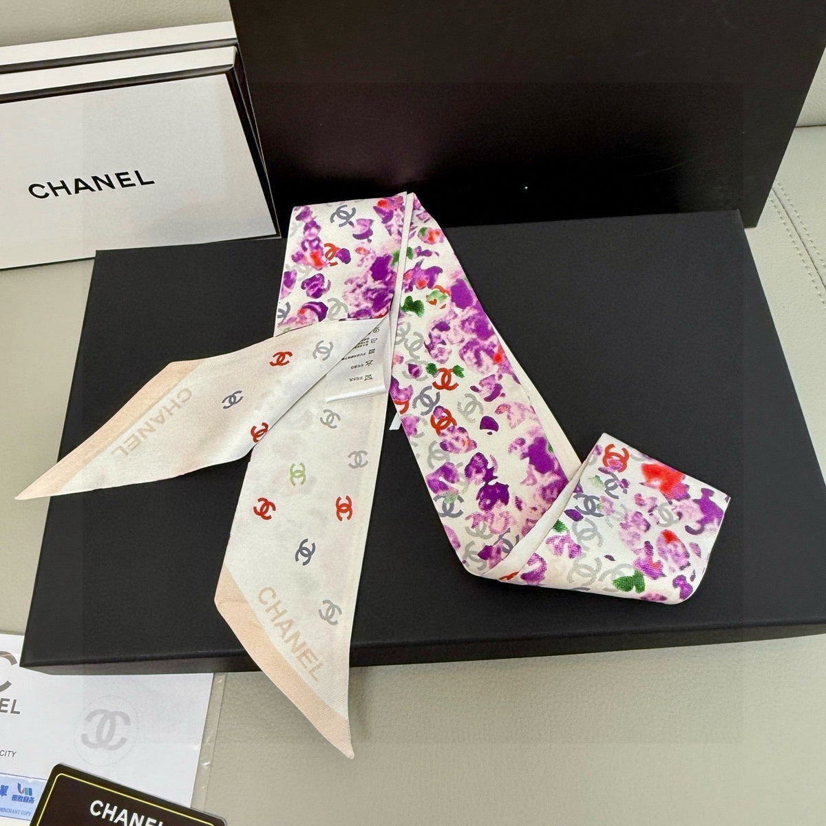 CC Twilly Mini Scarf 105 White Purple Floral Pattern Silk Twill 147666