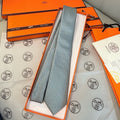 HM  Hilario Tie Light Grey Twill Silk 209997
