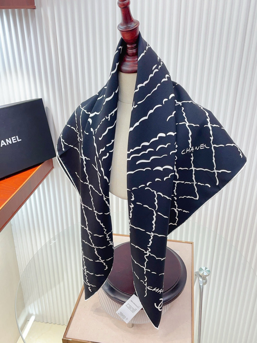 CC 2025/26 Scarf 90x90 Black Twill Silk 223499