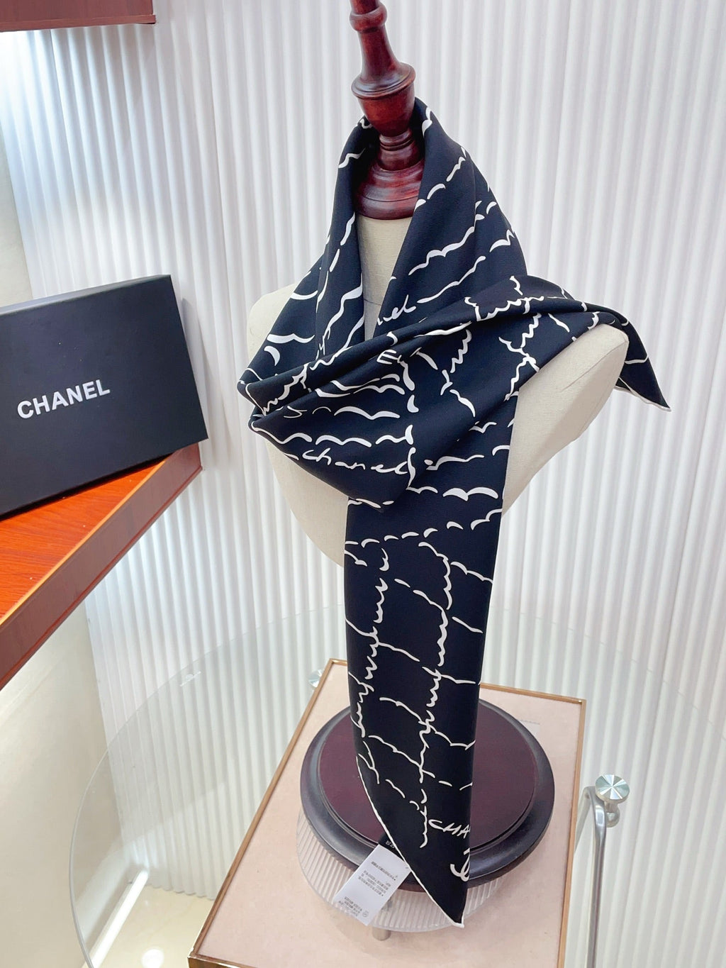 CC 2025/26 Scarf 90x90 Black Twill Silk 223499