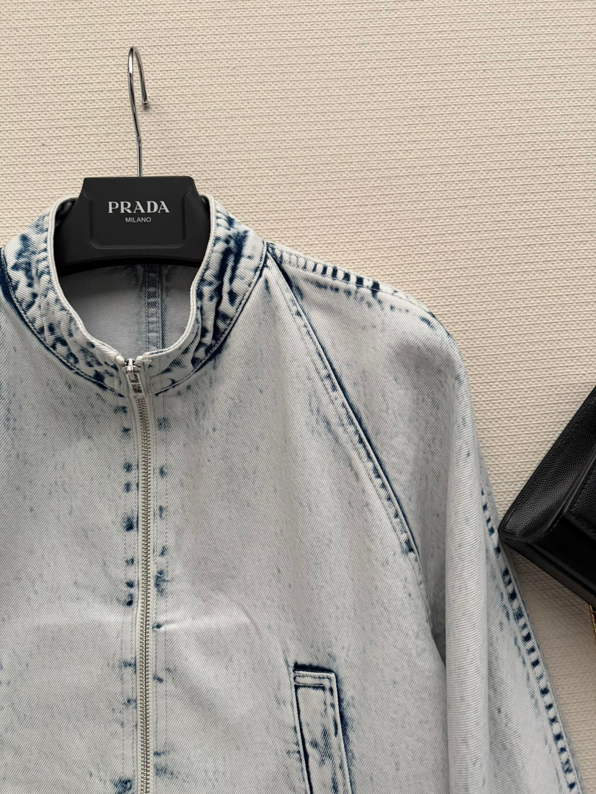 Alaia 26ss Stand-Collar Jacket White Denim 352934