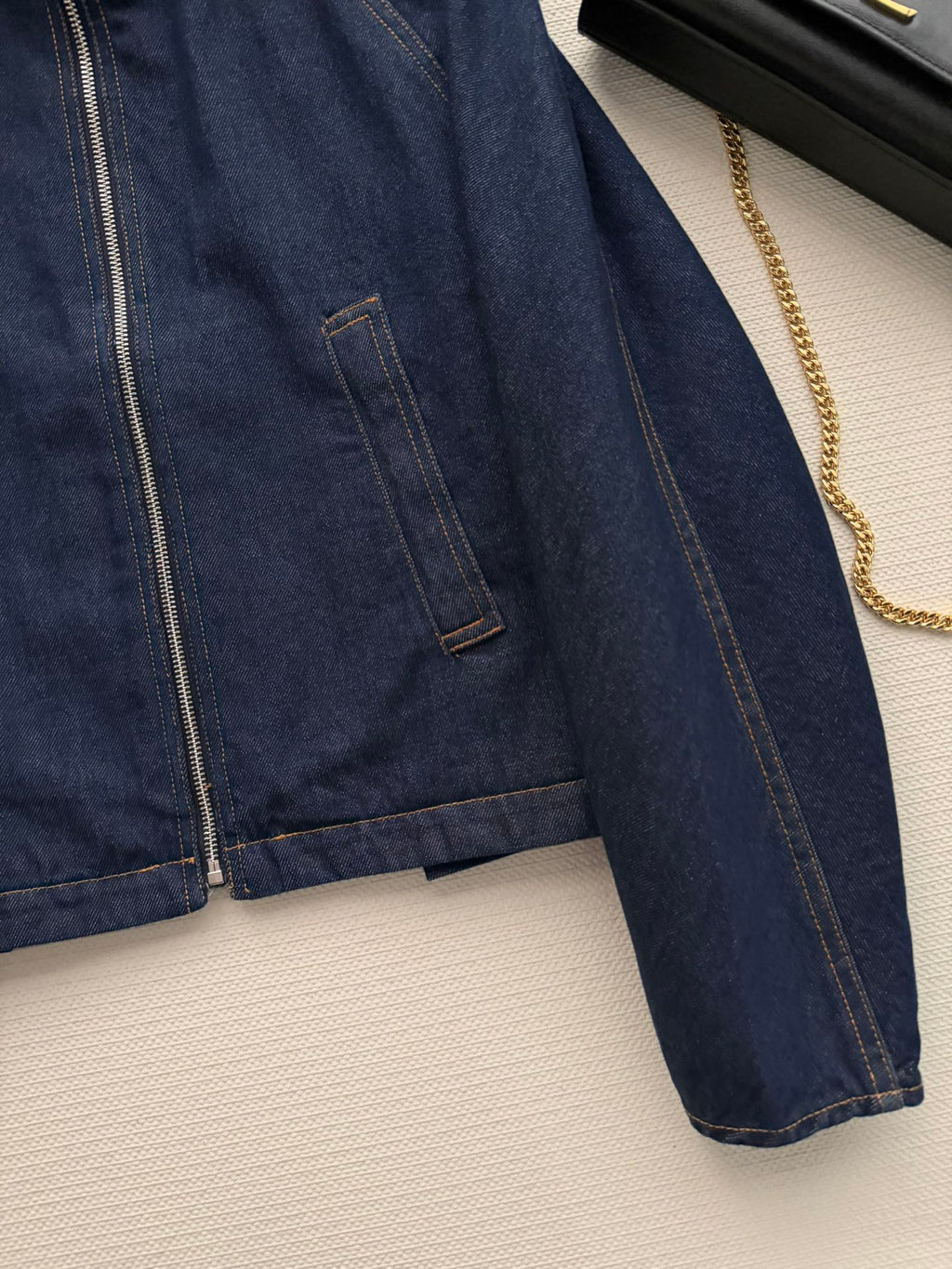 Alaia 26ss Stand-Collar Jacket Blue Denim 352935