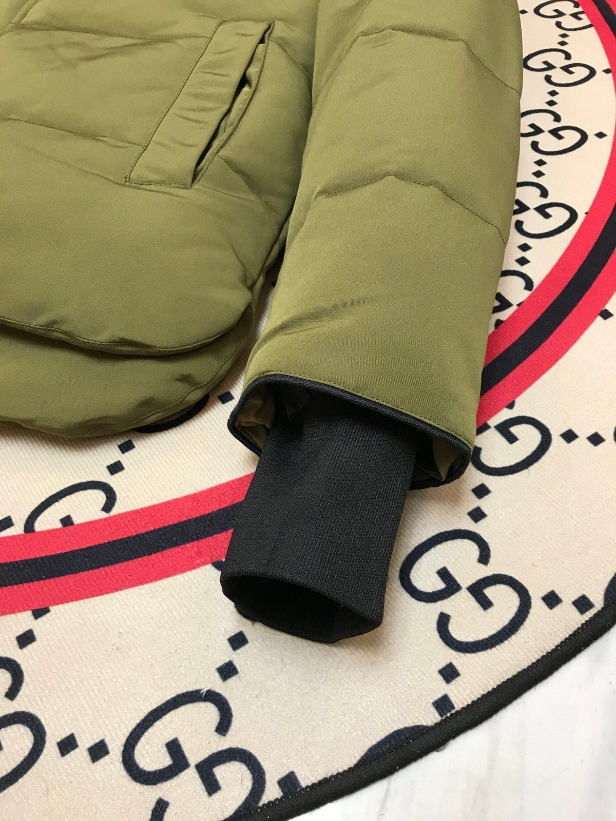C. Goose Jacket Moss Green Polyester 0025