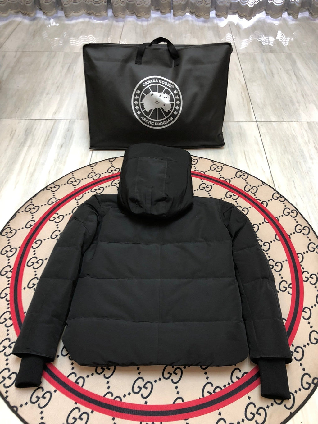 C. Goose Jacket Black Polyester 0028