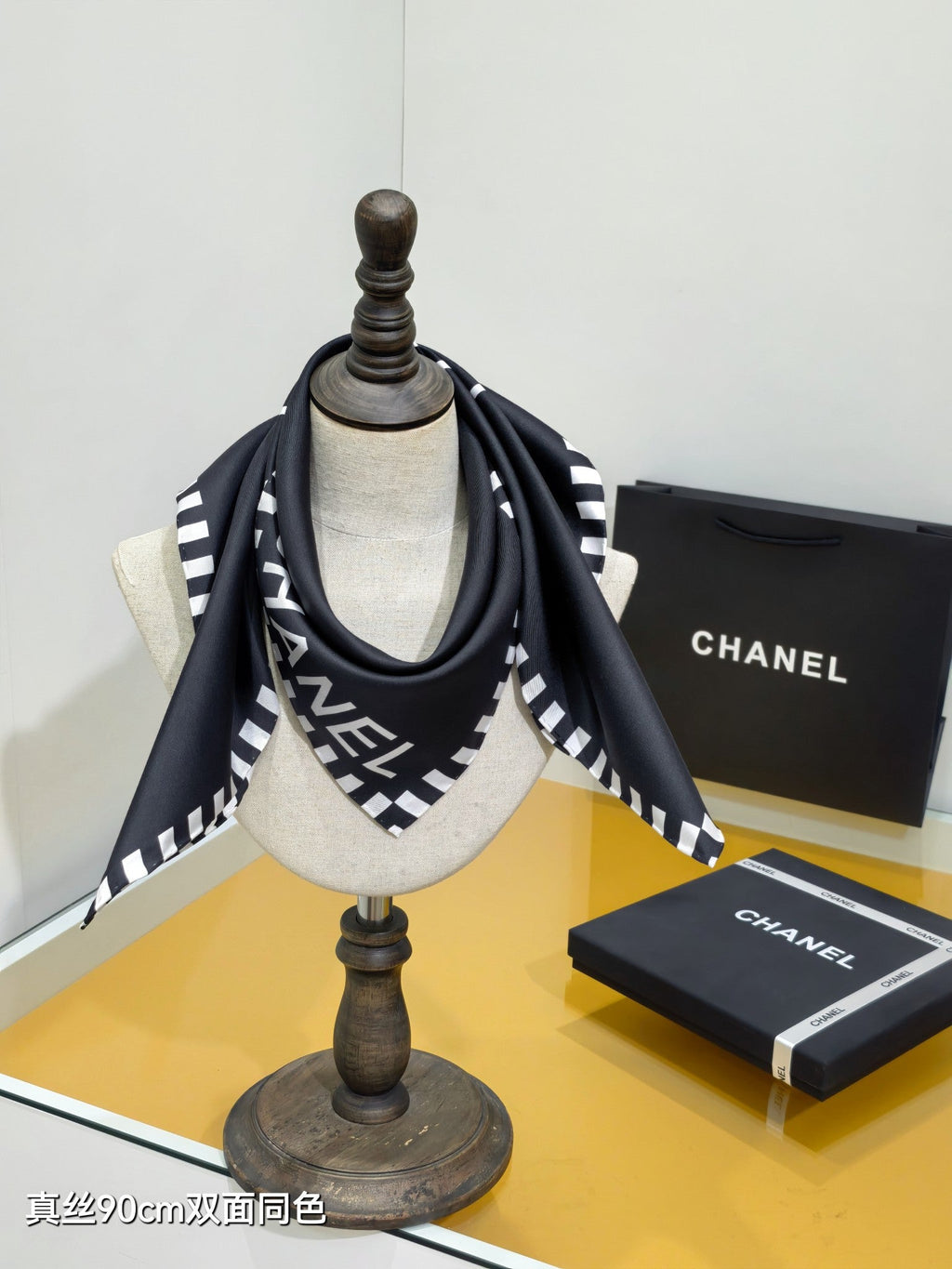CC Double-sided  Scarf 90cm Black Twill Silk 173969