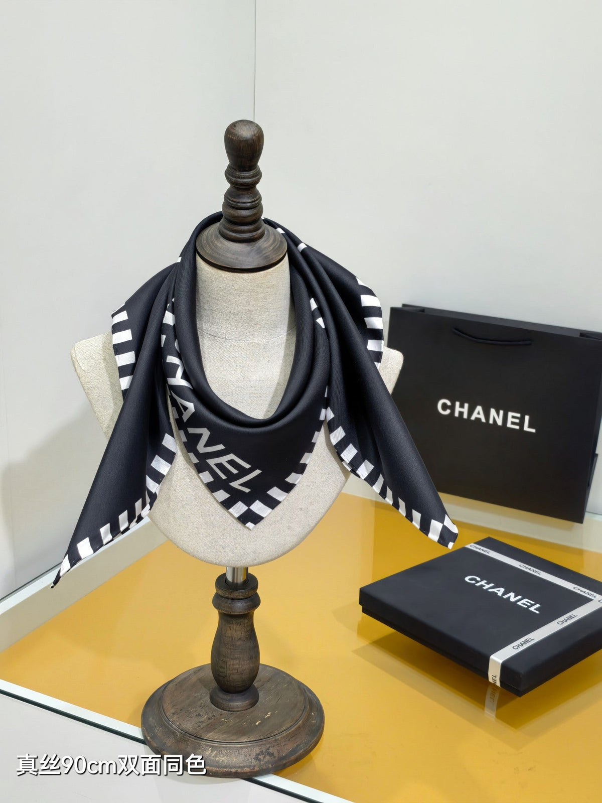 CC Double-sided  Scarf 90cm Black Twill Silk 173969