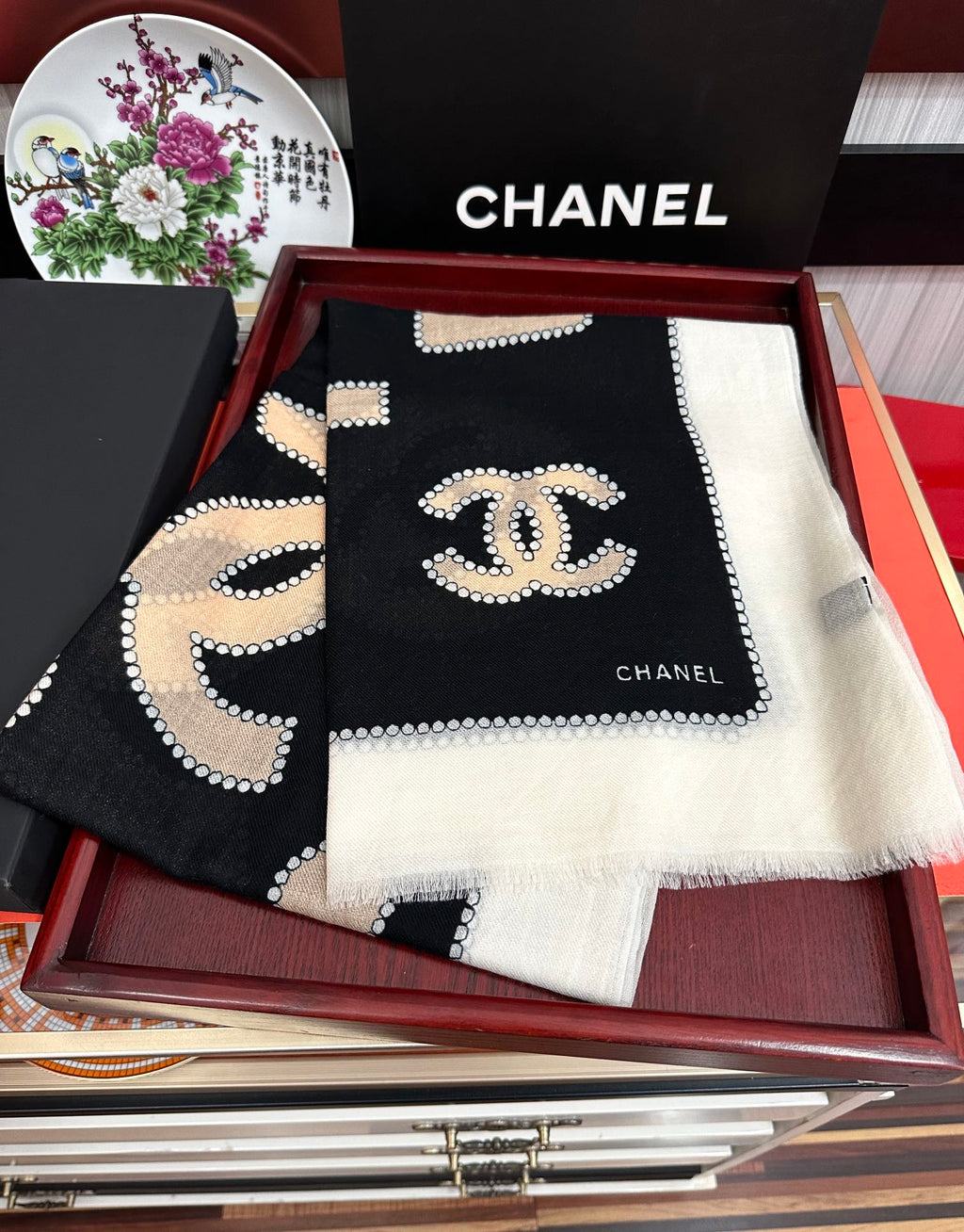 CC 25 Newest Design Scarf 200 CM In White Black Beige Cashmere 292964