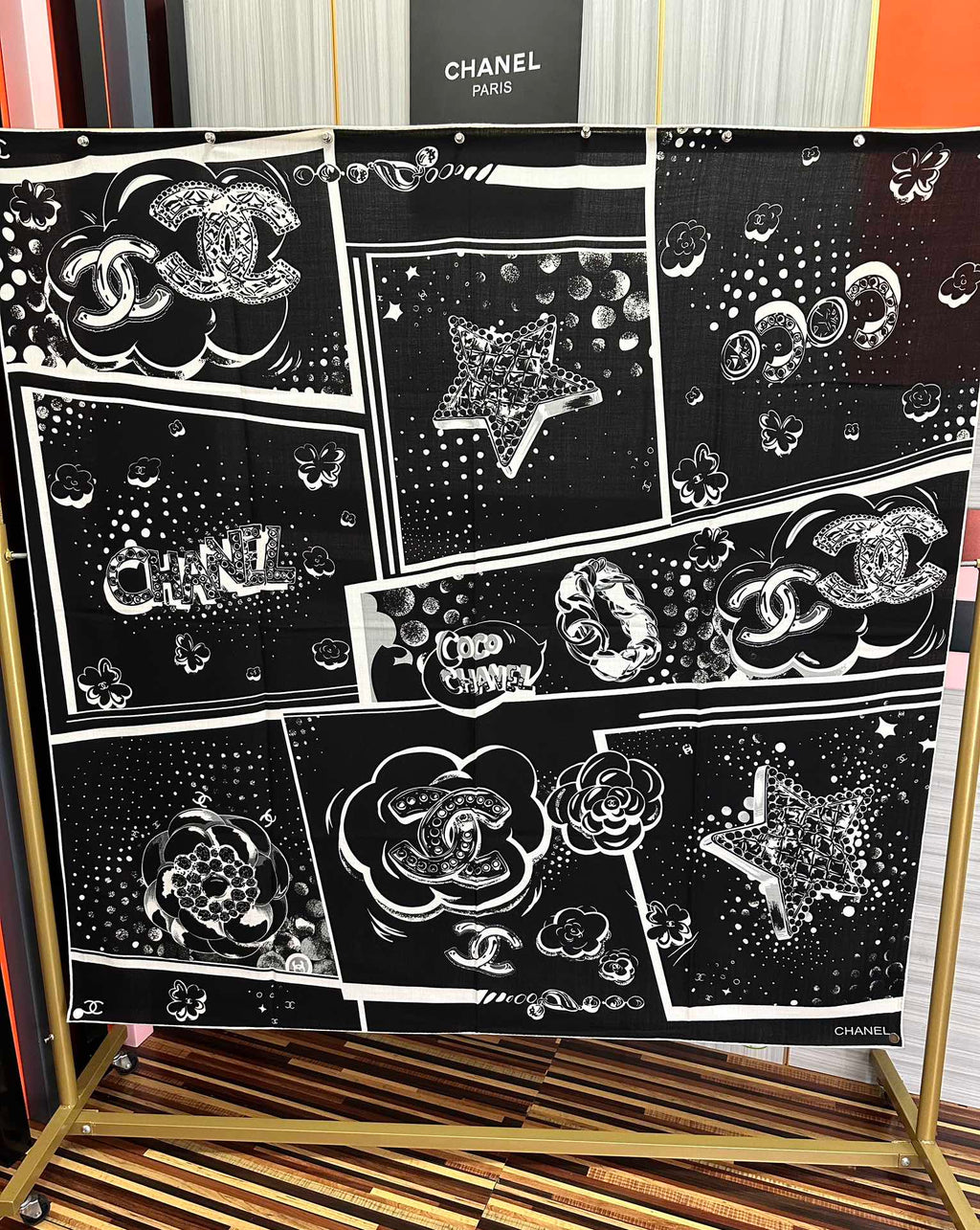 CC Camellia Letter Print 140cm Black White Black Cashmere 153107