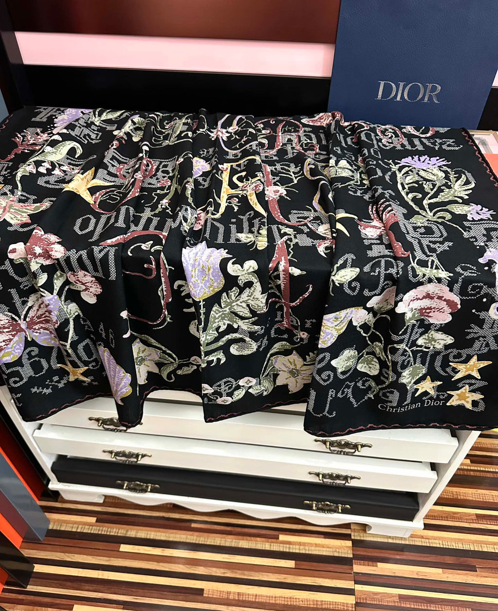 CD Double-Sided Scarf 140cm Noir Multicolor Cashmere Silk 153131