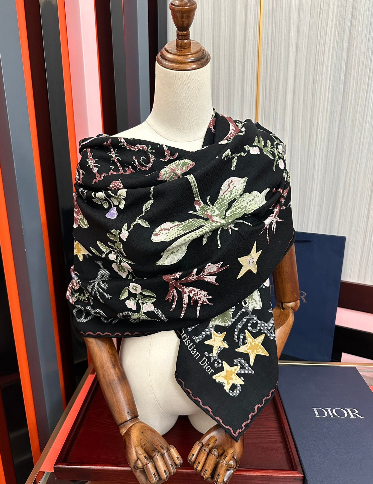 CD Double-Sided Scarf 140cm Noir Multicolor Cashmere Silk 153131
