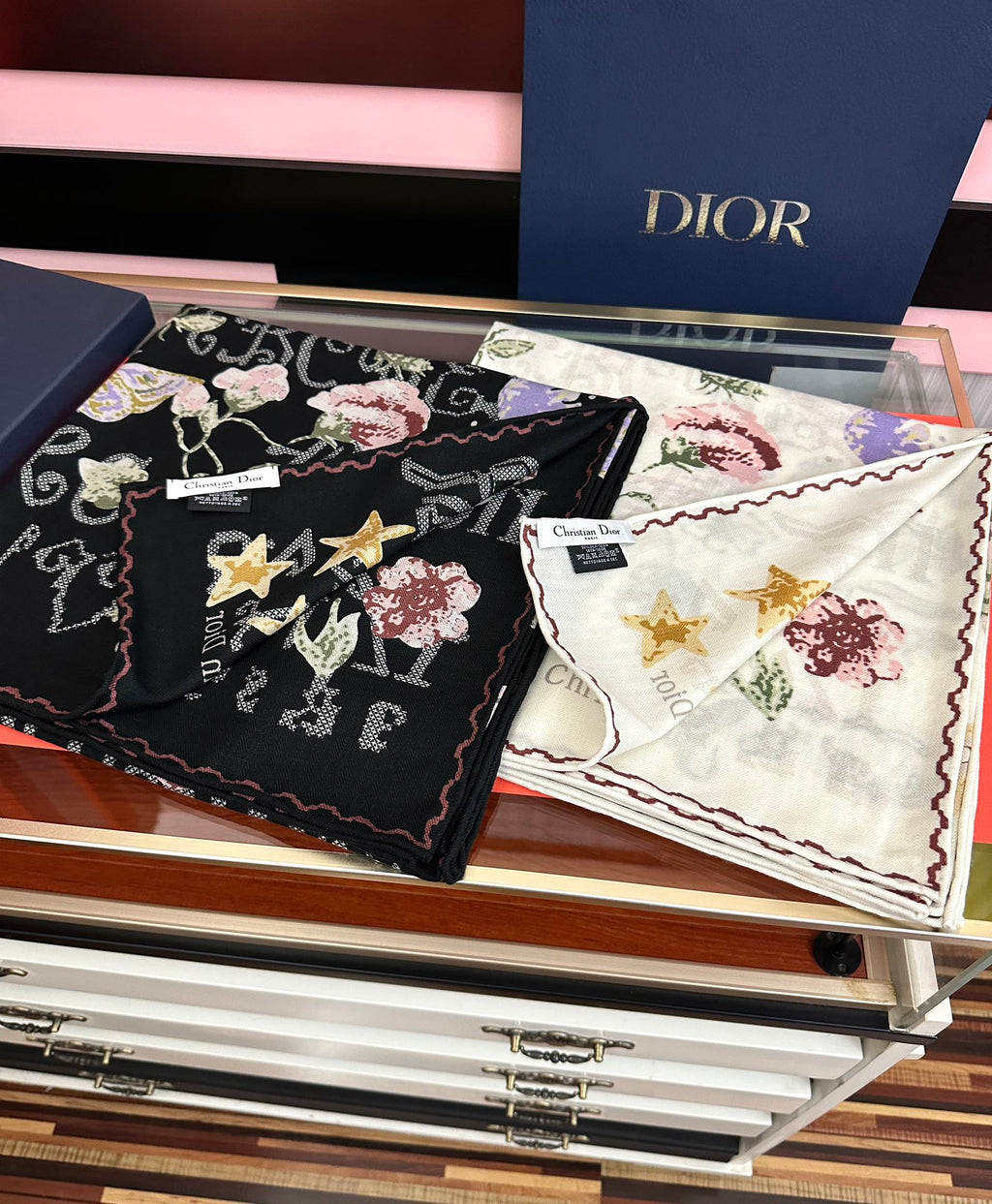 CD Double-Sided Scarf 140cm Noir Multicolor Cashmere Silk 153131
