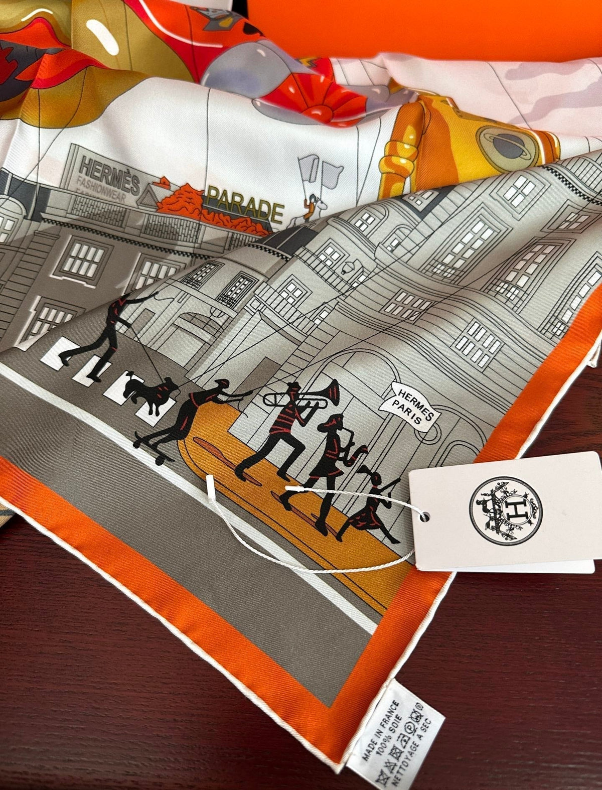 Hermes 26s Printed Square Scarf 90 In Silk 307339
