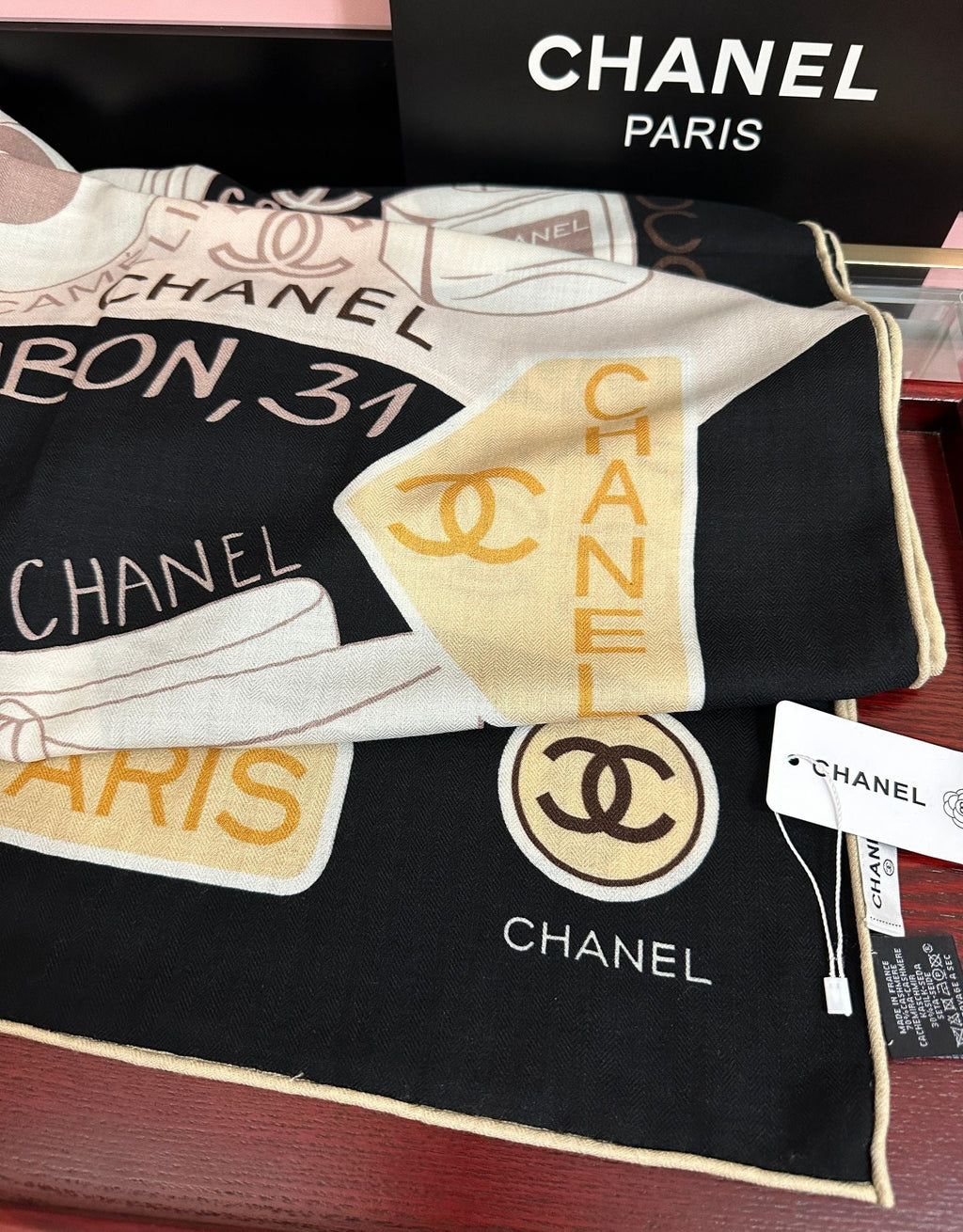 CC 26s Scarf 140 In Cashmere And Silk 443191