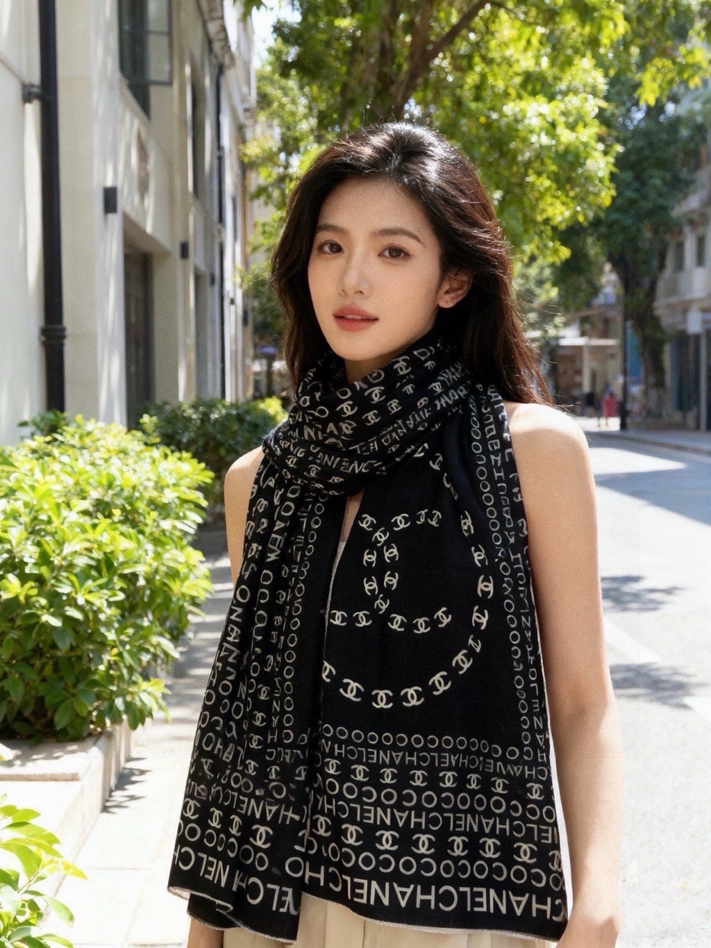 CC 26s Scarf 135x135 Black Cashmere mulberry Silk 328847