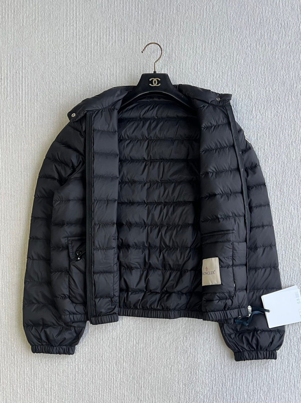 Moncler 25 Down Jacket Two-pocket 300011