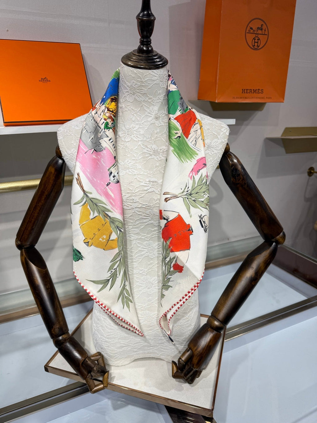 HM 26s Champ de Courses a Chantilly Scarf 90x90 Mulberry Silk 215634